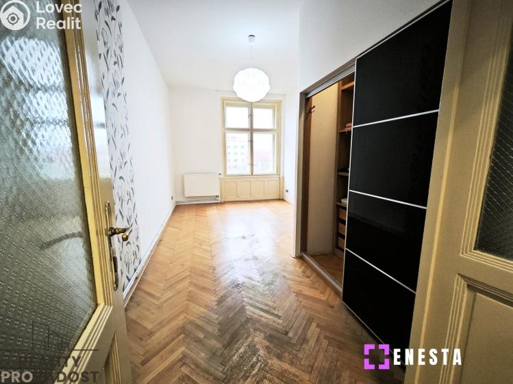 Rent apartment 2+1 Praha, náměstí Generála Kutlvašra 590/6 č. 5