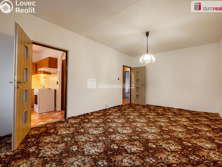 Pronájem bytu 2+1 Nové Strašecí, Křivoklátská č. 7