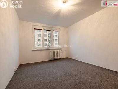 Pronájem bytu 2+1 Nové Strašecí, Křivoklátská č. 5