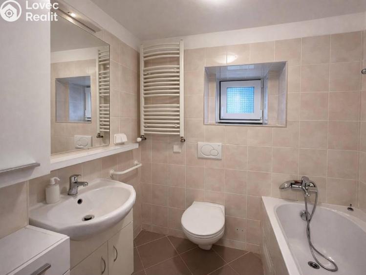 Pronájem bytu 1+1 Praha, Pod Kesnerkou č. 8