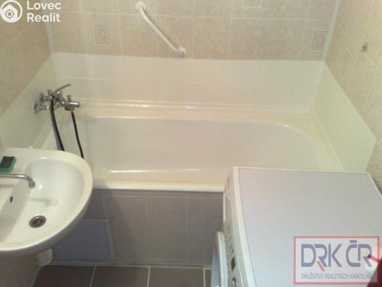 Pronájem pokoje Praha, Matúškova 803/11 č. 8