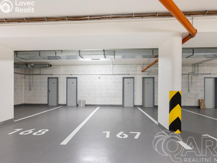 Pronájem bytu 1+KK Praha, Poděbradská 260/59 č. 18