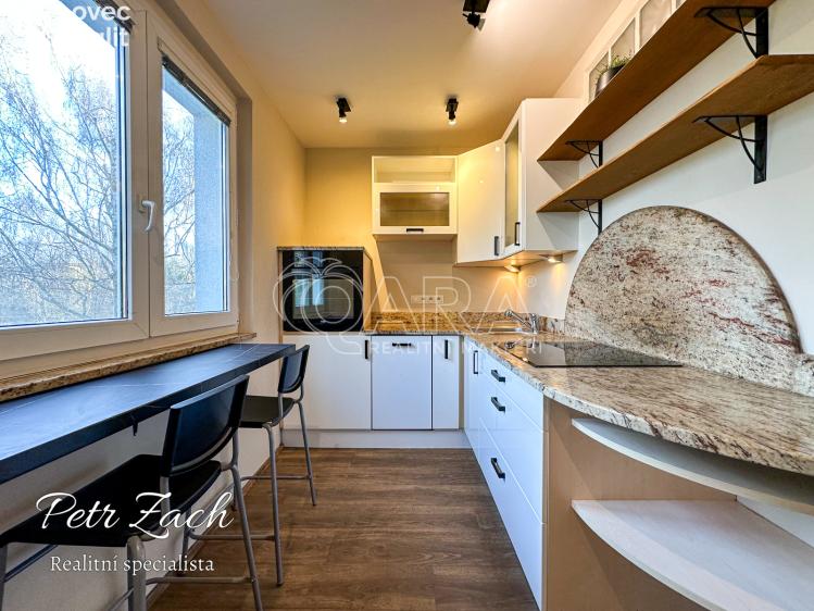 Pronájem bytu 3+1 Olomouc, tř. Svornosti 891/44 č. 1