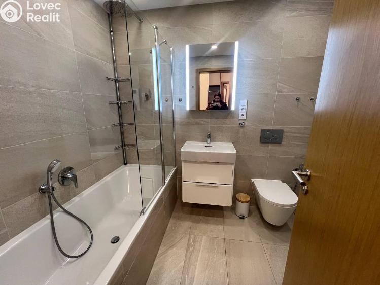 Pronájem bytu 2+KK Praha 4, Nusle, Mužíkova 1759/2 č. 11