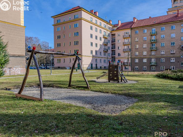 Prodej bytu 4+KK Ostrava, 17. listopadu 644/14 č. 27