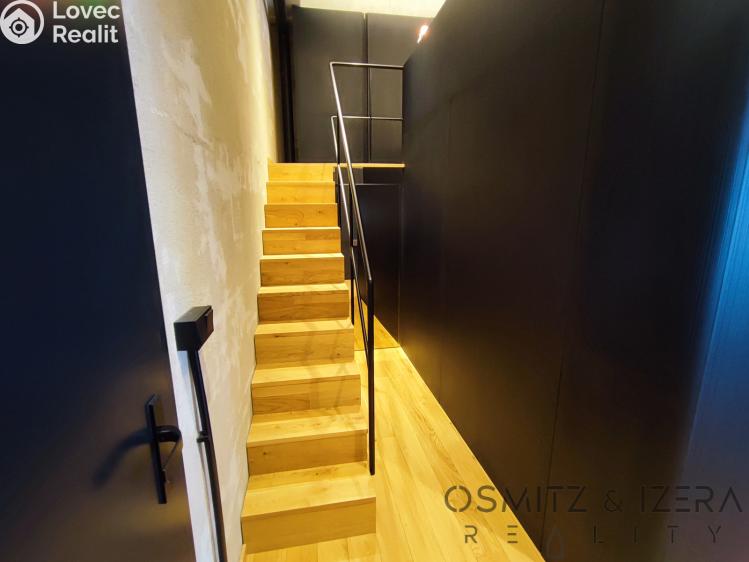 Pronájem bytu 2+KK Praha, Československého exilu 1888/4 č. 21