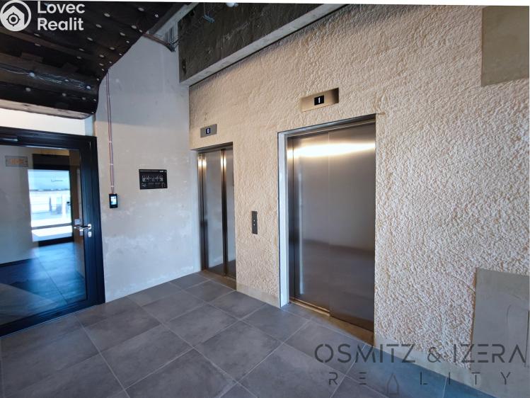 Pronájem bytu 2+KK Praha, Československého exilu 1888/4 č. 46