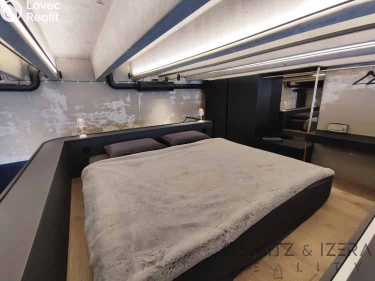 Rent apartment 2+KK Praha, Československého exilu 1888/4 č. 17