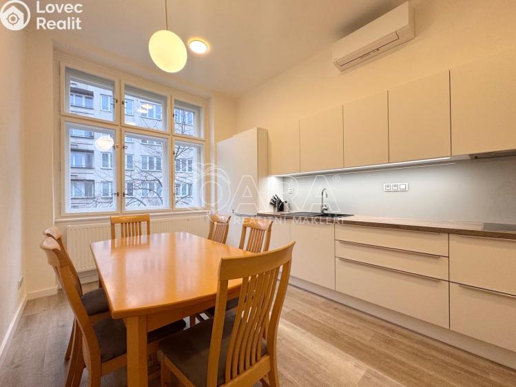 Pronájem bytu 2+1 Praha, Kolínská 1666/19 č. 12