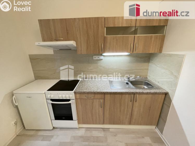 Pronájem bytu 1+KK Praha 5, Kmochova č. 3