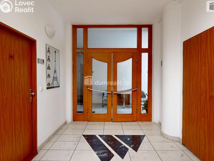 Rent commercial space Orlová, U Centrumu č. 5