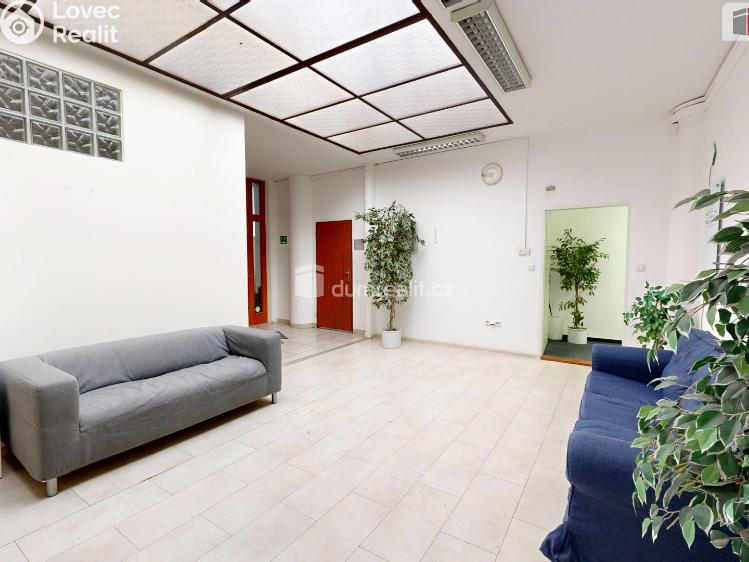 Rent commercial space Orlová, U Centrumu č. 7