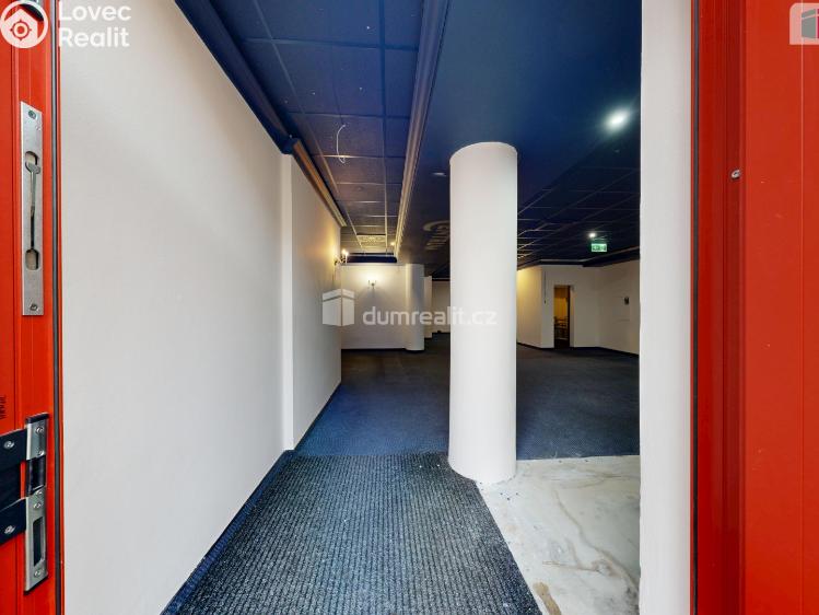 Rent commercial space Orlová, U Centrumu č. 6