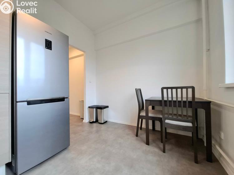 Pronájem bytu 2+1 Pardubice, Devotyho 2448 č. 5