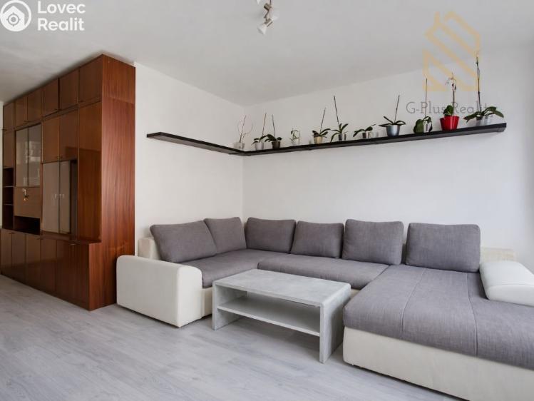 Prodej bytu 3+1 České Budějovice, J. Š. Baara 2231/59 č. 9