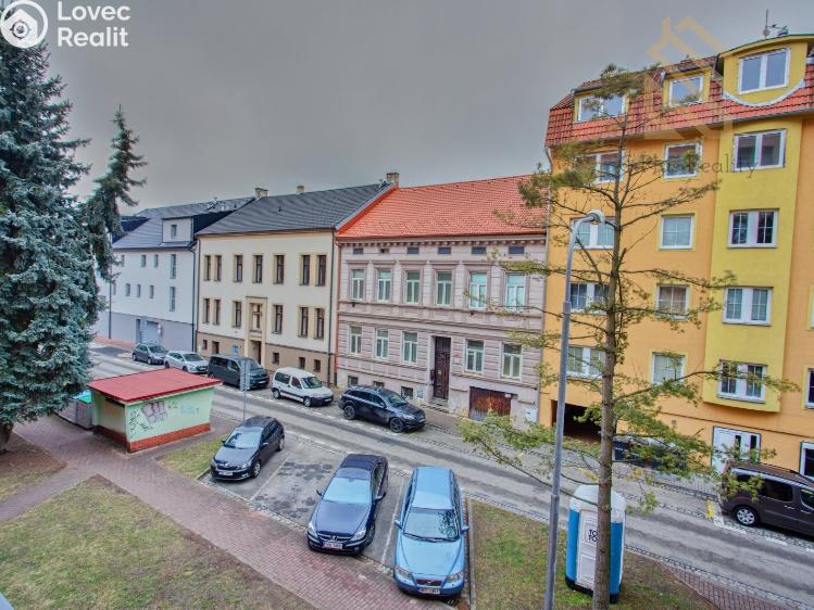 Prodej bytu 3+1 České Budějovice, J. Š. Baara 2231/59 č. 12