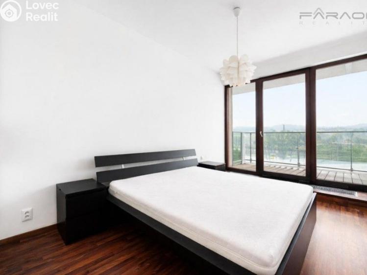 Rent apartment 2+KK Praha, Jankovcova č. 6