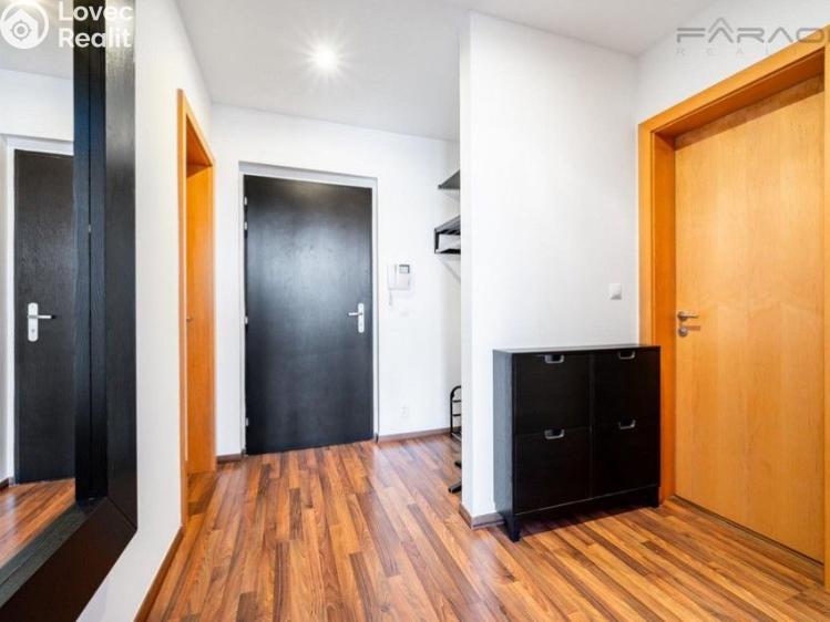 Rent apartment 2+KK Praha, Jankovcova č. 10