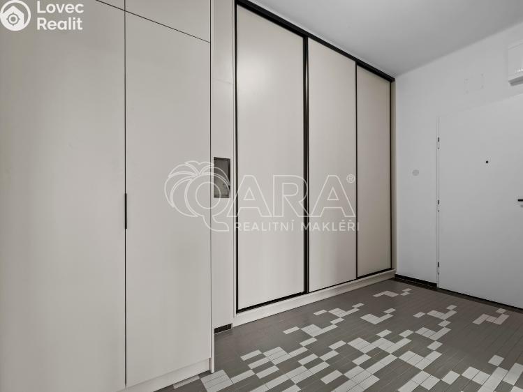 Rent apartment 2+KK Praha, Ortenovo náměstí 450/10 č. 13