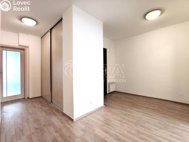 Pronájem bytu 3+KK Praha, Lindnerova 104/10 č. 16