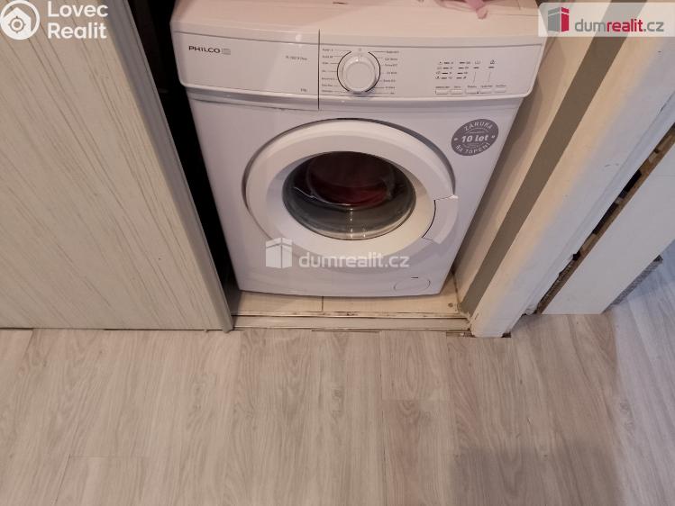 Pronájem bytu 2+1 Chodov, Revoluční č. 17