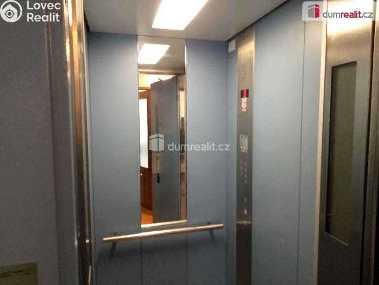 Pronájem bytu 2+1 Chodov, Revoluční č. 29