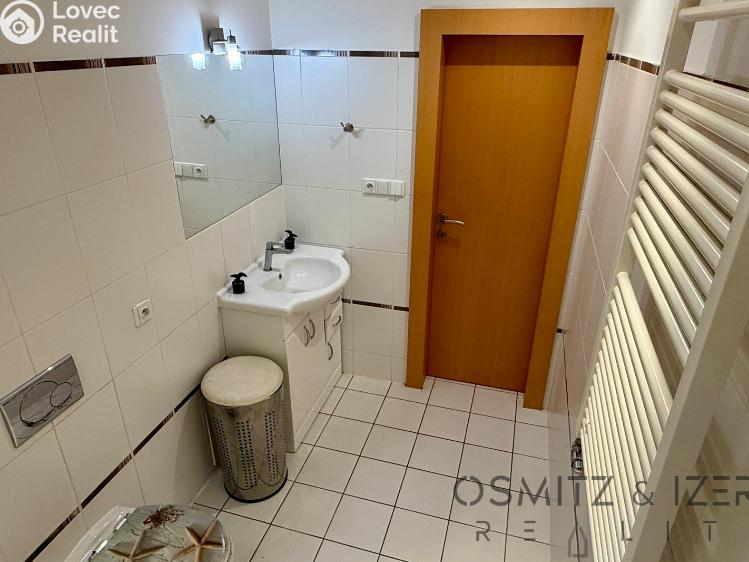 Rent apartment 2+KK Praha, K lesu 345/12 č. 10