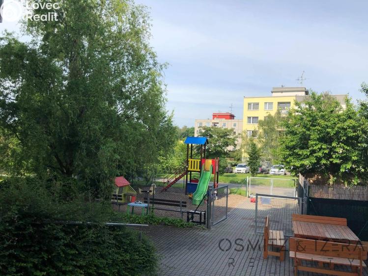 Rent apartment 2+KK Praha, K lesu 345/12 č. 24