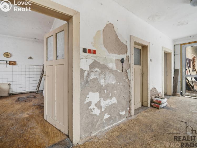 Prodej rodinného domu Loučeň č. 11