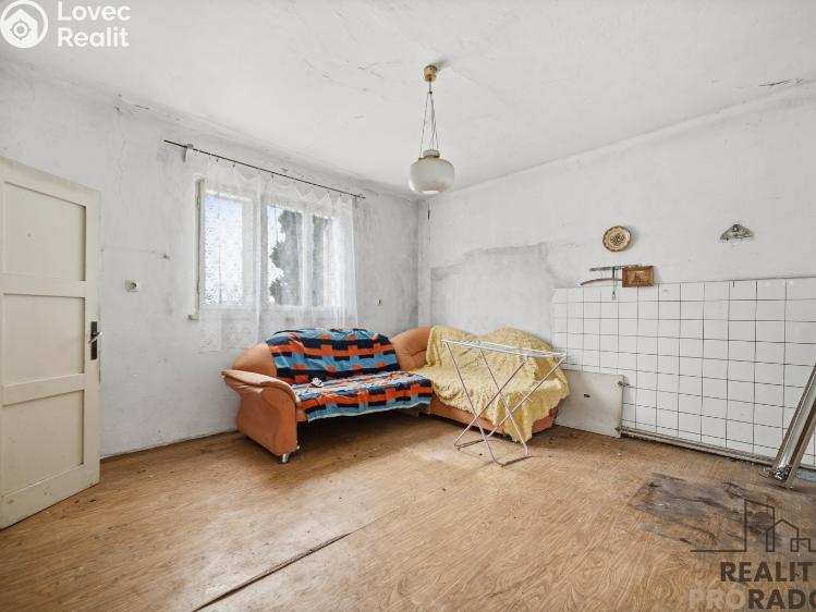 Prodej rodinného domu Loučeň č. 13