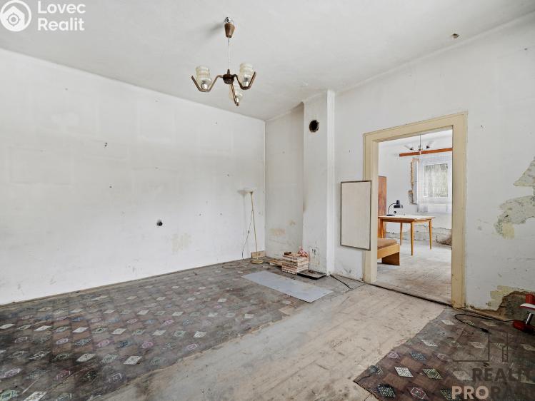 Prodej rodinného domu Loučeň č. 18