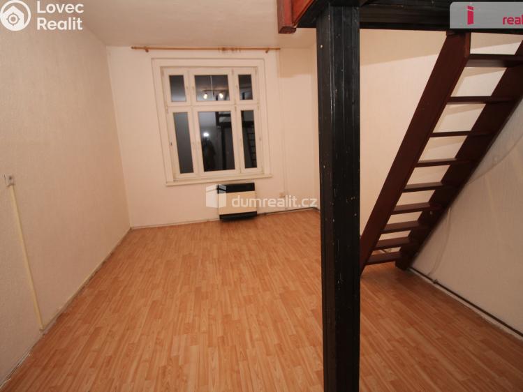 Pronájem bytu 1+1 Karlovy Vary, Lad. Koubka č. 3