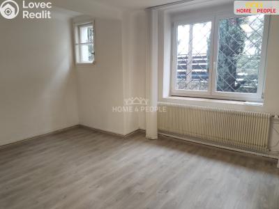 Аренда коммерческой недвижимости Praha 4, Na rolích č. 6