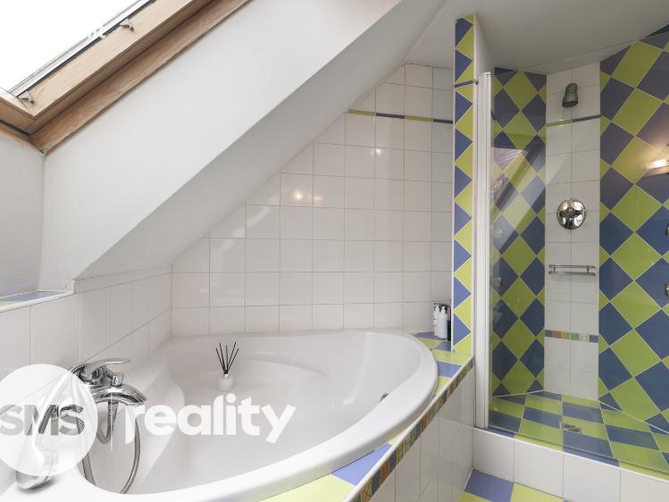 Prodej bytu 5+KK Opava, Máchova 1534/2 č. 19