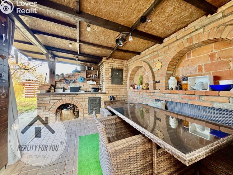 Sale hut Mladá Boleslav č. 1