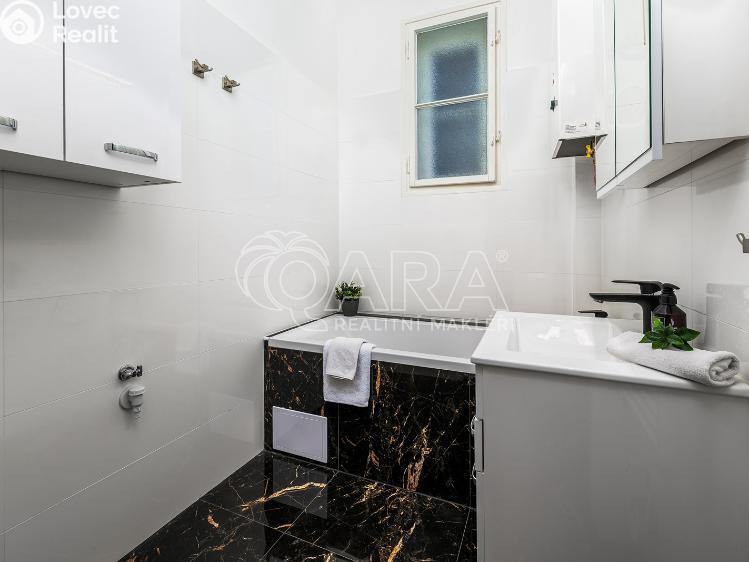 Продажа квартиры 2+KK Praha, Lužická 1343/3 č. 13