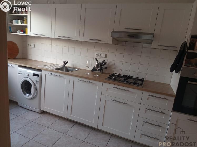 Pronájem bytu 2+1 Praha, Doudova č. 3