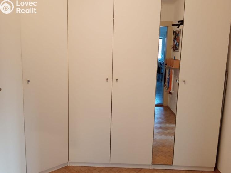 Pronájem bytu 2+1 Praha, Doudova č. 13