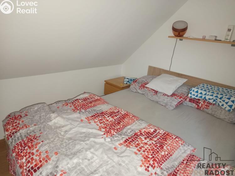 Pronájem bytu 2+1 Praha, Doudova č. 15