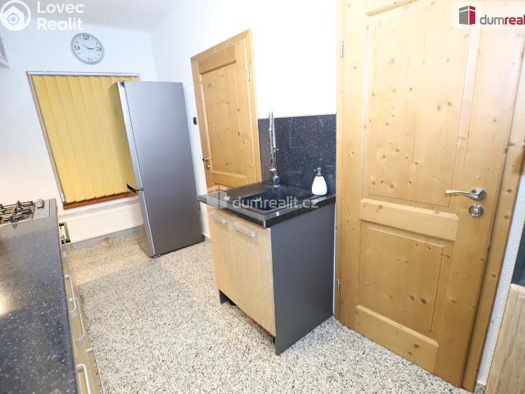 Prodej bytu 3+1 Cheb, Hradební č. 10