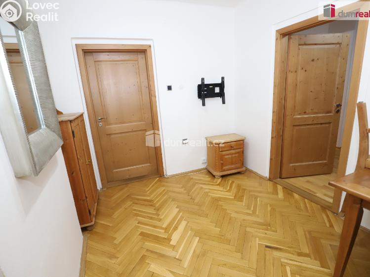 Prodej bytu 3+1 Cheb, Hradební č. 16