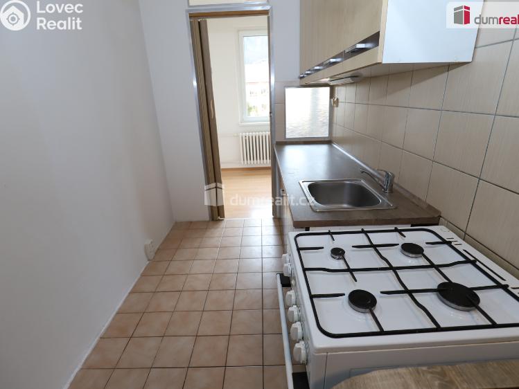 Продажа квартиры 2+1 Hroznětín, Sídliště č. 8
