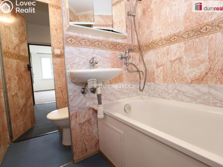 Продажа квартиры 2+1 Hroznětín, Sídliště č. 14