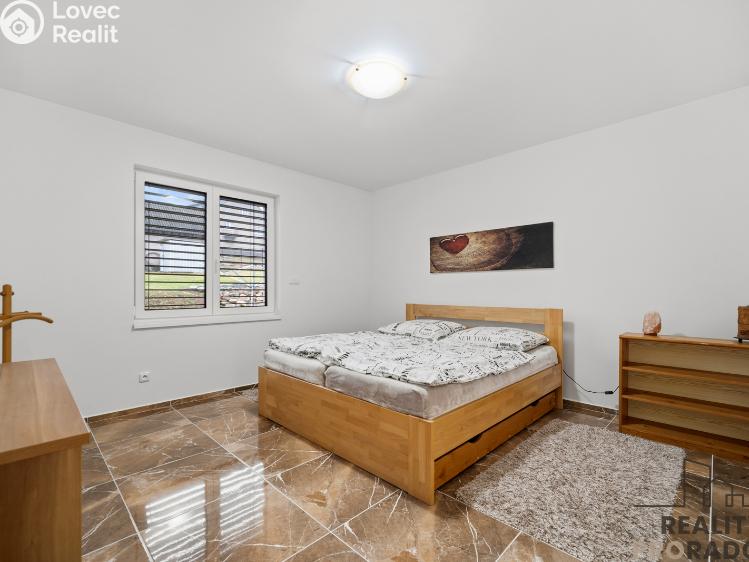 Продаж сімейного будинку Seč č. 17