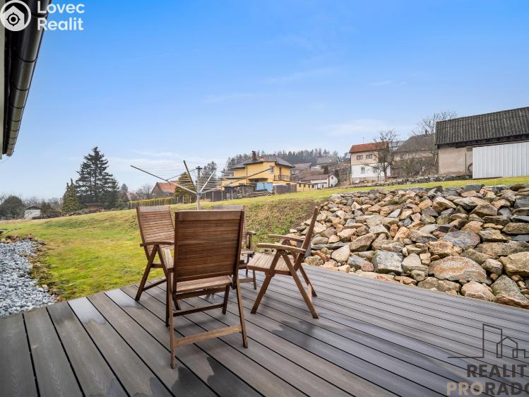 Продаж сімейного будинку Seč č. 26