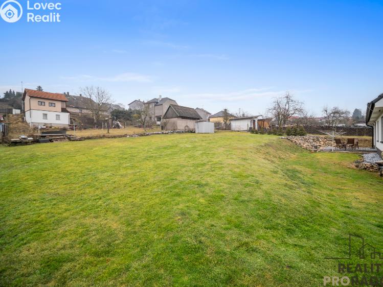 Продаж сімейного будинку Seč č. 27