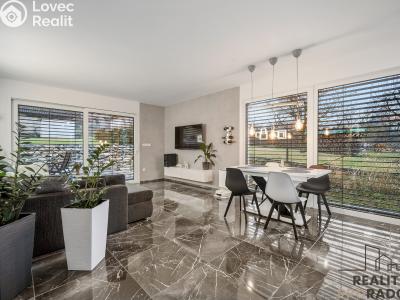 Sale family house Seč č. 2