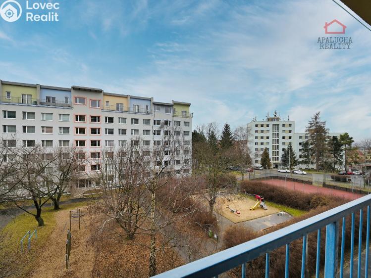 Rent apartment 3+1 Praha, Pískovcová 733/14 č. 14