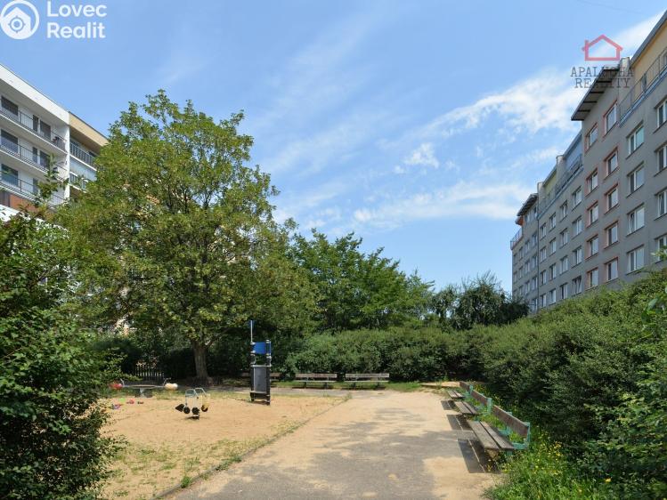 Rent apartment 3+1 Praha, Pískovcová 733/14 č. 18