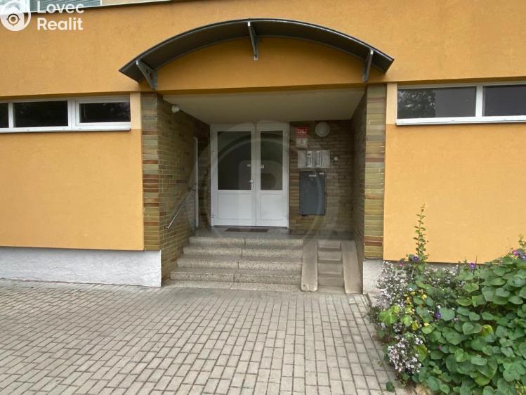 Pronájem bytu 3+1 České Budějovice, Staroměstská 2262/8 č. 10